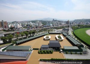 小倉競馬場 装鞍所